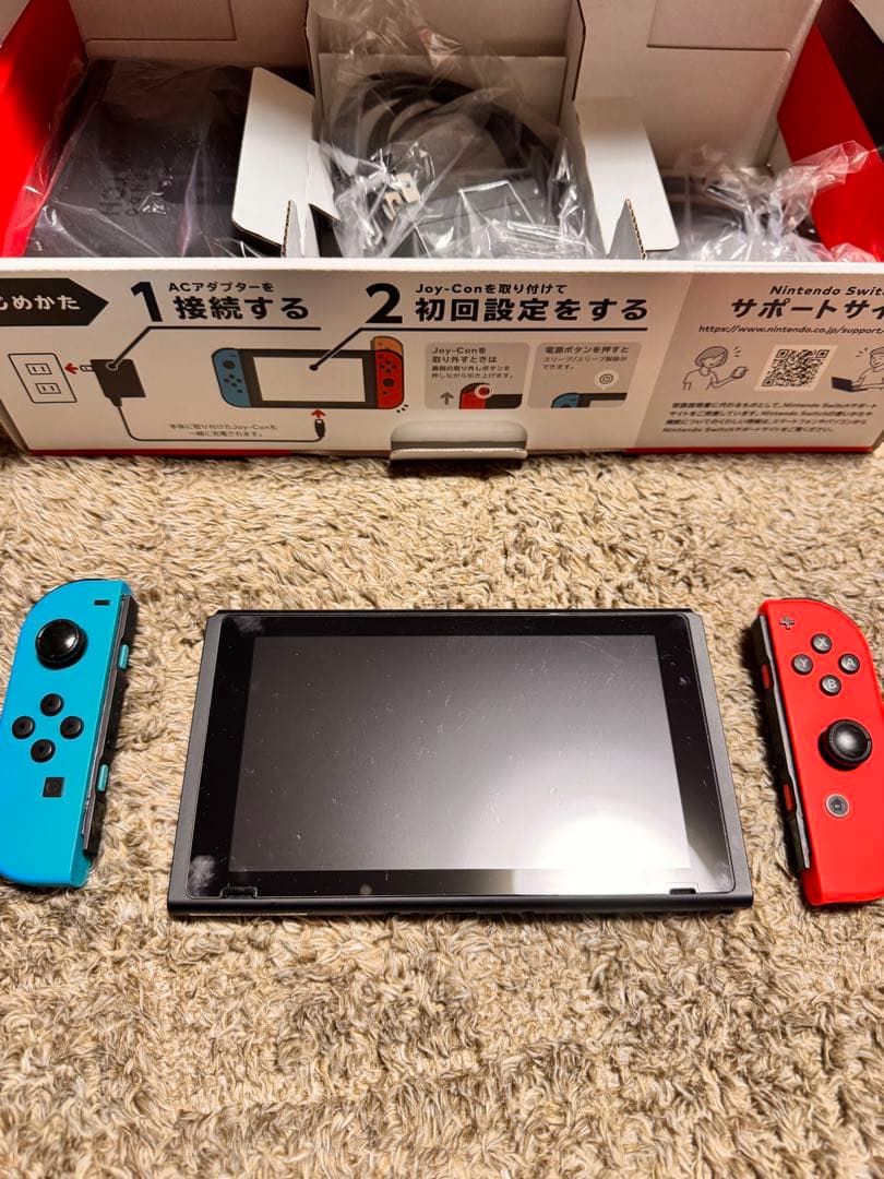 Nintendo Switch 本体 赤青 Joy-Con セット