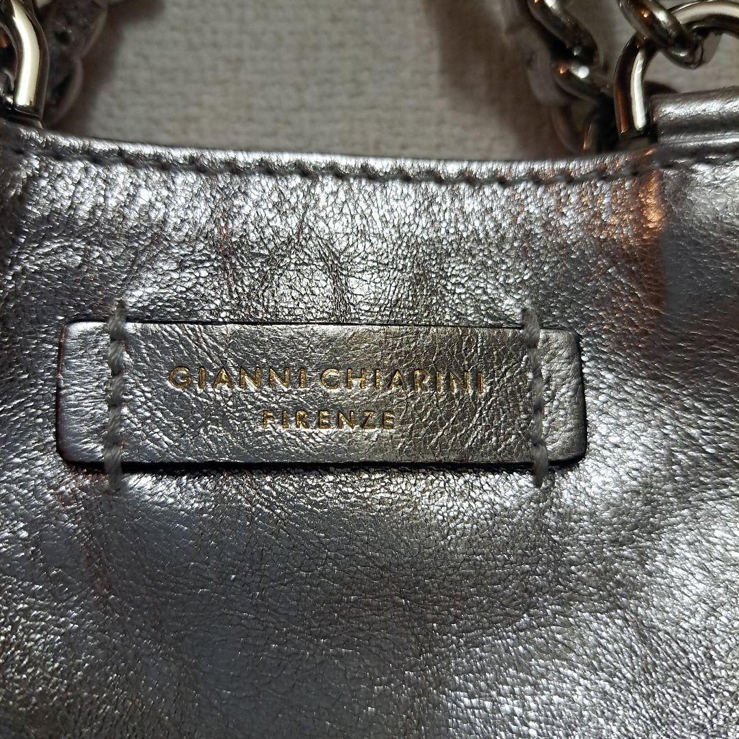 GIANNI CHIARINI　カミッラ　 シルバー　ショルダーバッグ