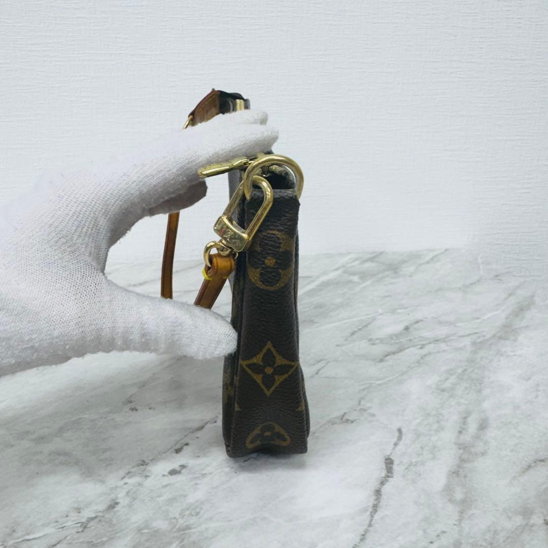 ✨VUITTON✨ヴィトン✨LV✨モノグラム✨アクセサリーポーチ✨ハンドバッグ✨