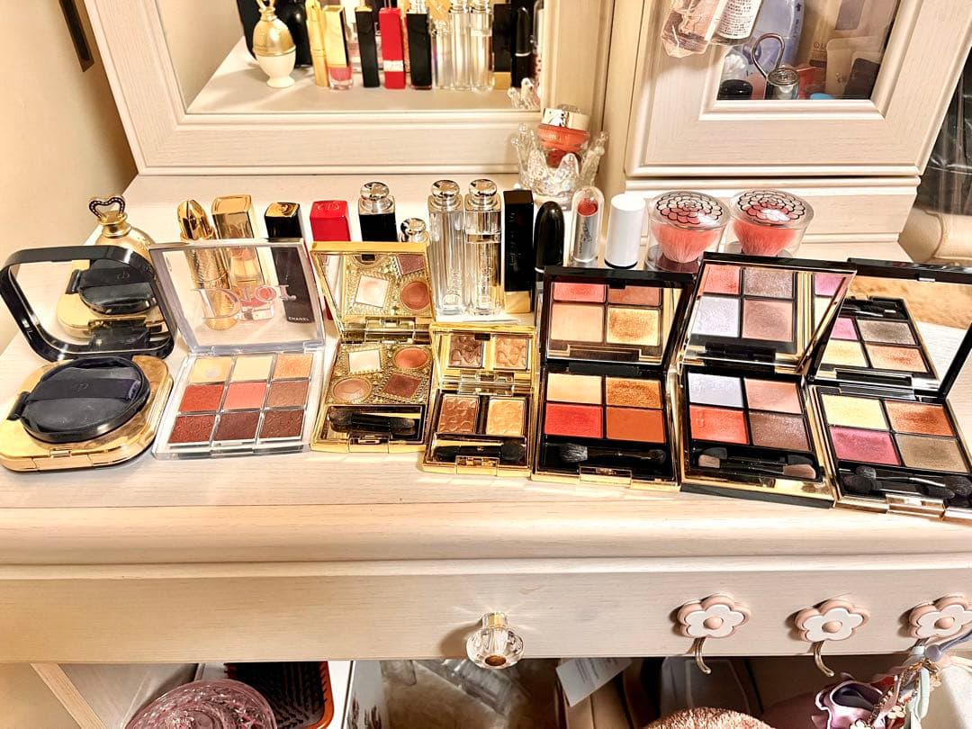 デパコスまとめ売り交渉可SUQQU/Dior/CHANEL/elegance