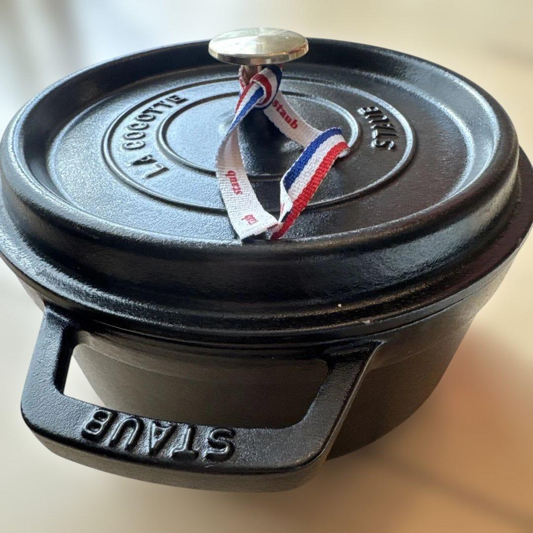 ストウブ ピコ・ココット ラウンド 22cm