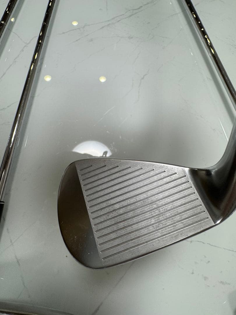 【週末値下！】Srixon ZX5 6本（5〜P）　NSPRO950DST S