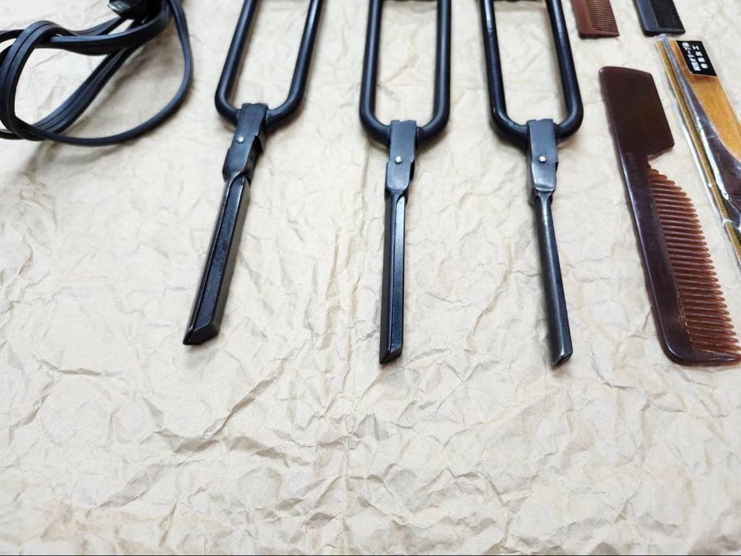 日理レンツアイロン■10㎜8㎜6㎜■中古■アイロンコーム4本■理容美容床屋パンチ