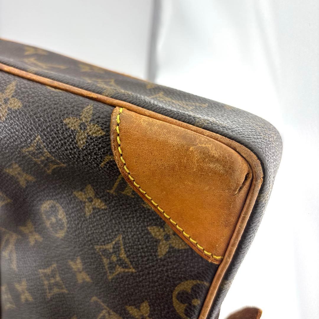【美品】LOUIS VUITTON ポルトドキュマンヴォワヤージュ モノグラム
