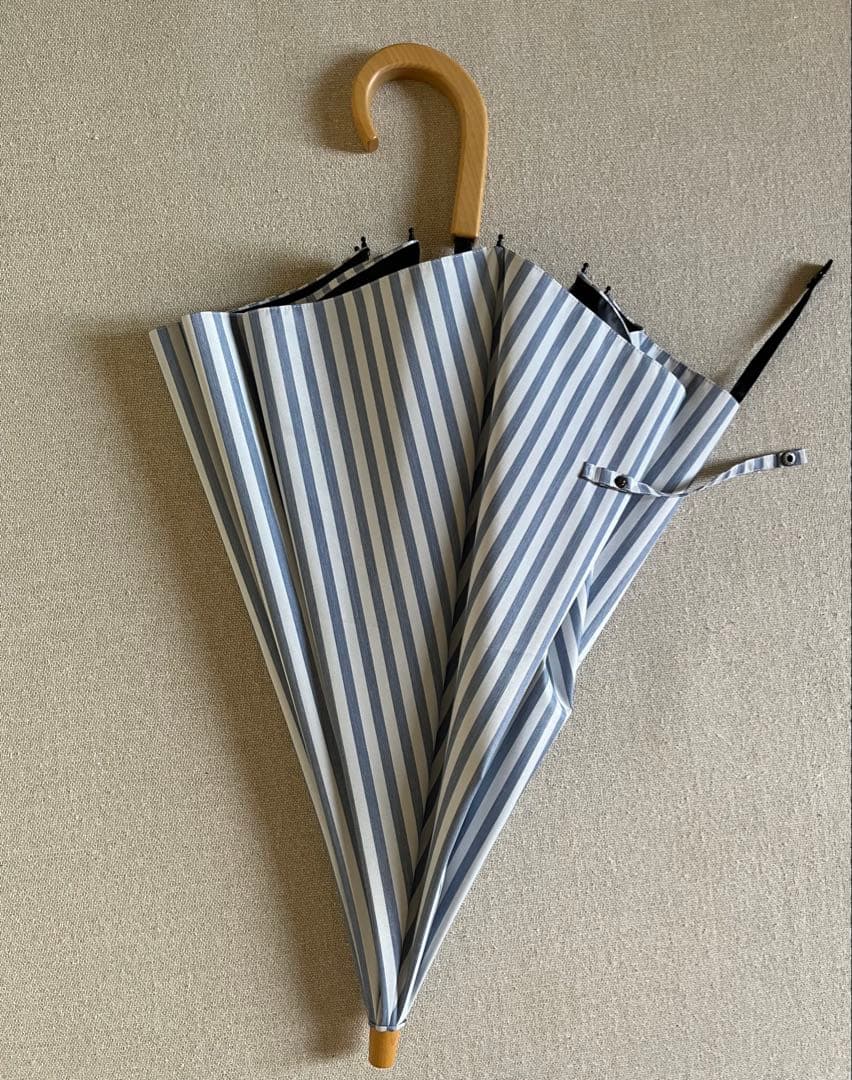 【美品 】 サンバリア100 日傘 2段折　ストライプブルー