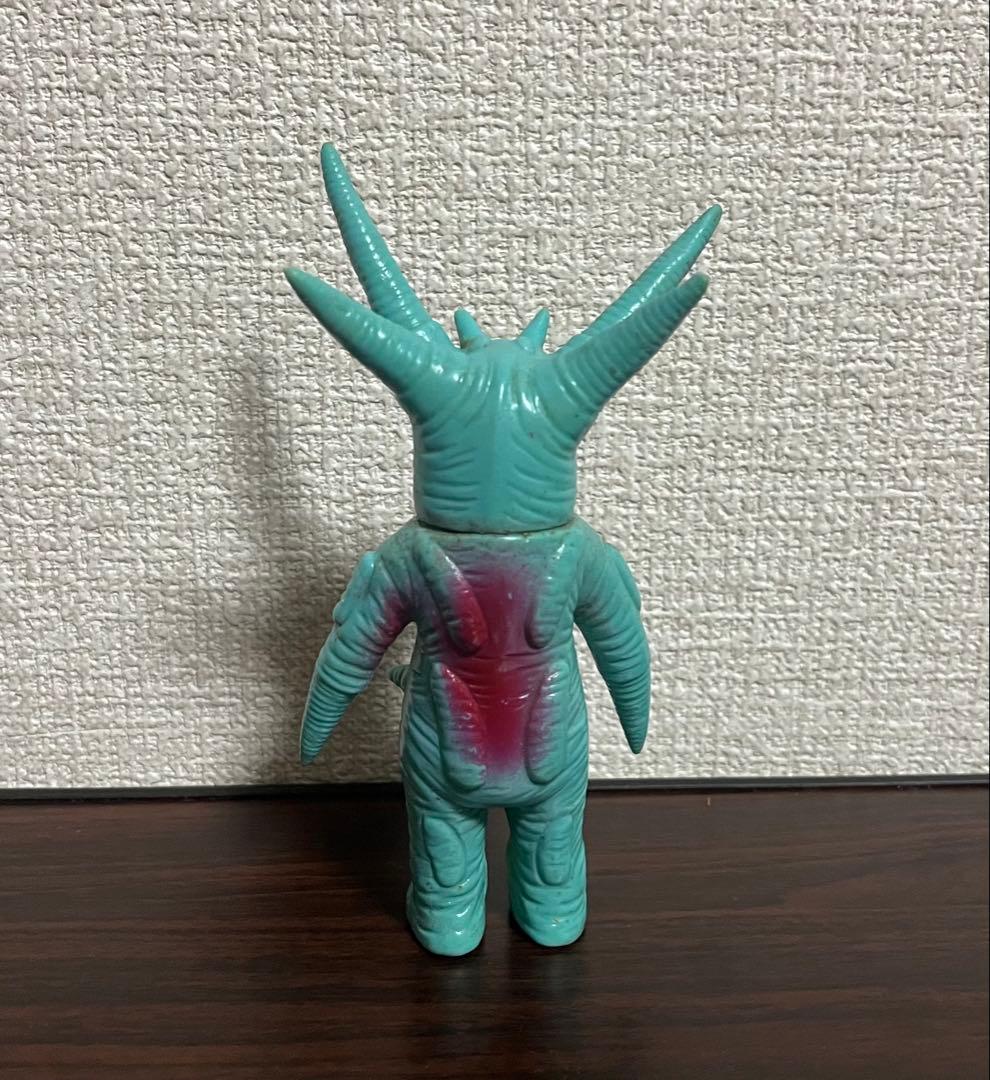 ダークロン ソフビ ブルマァク ミラーマン フィギュア