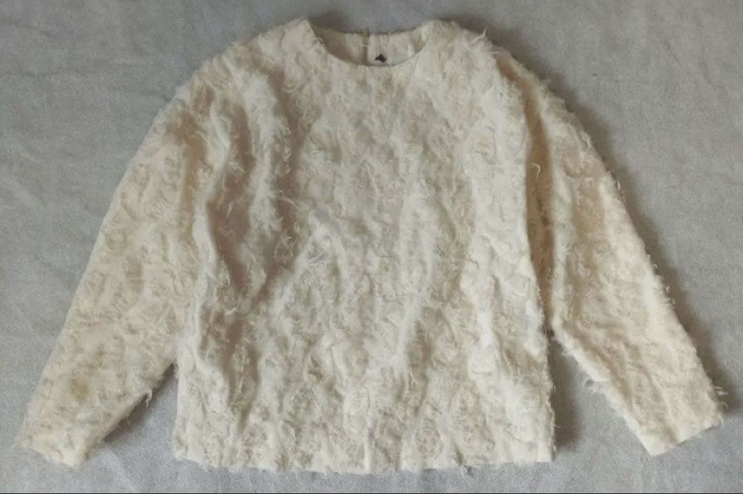 AKIRANAKA カーリートップス