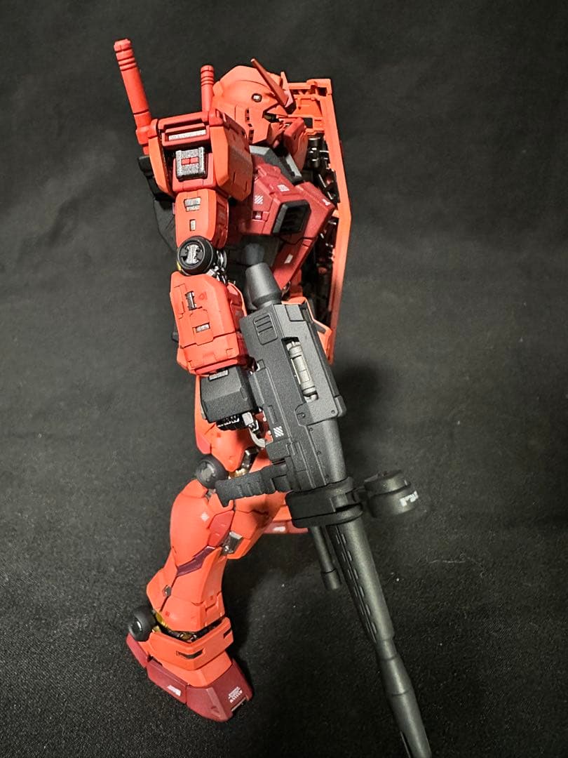 RG ガンダム　ver2.0 シャア専用カラー　期間限定値引き