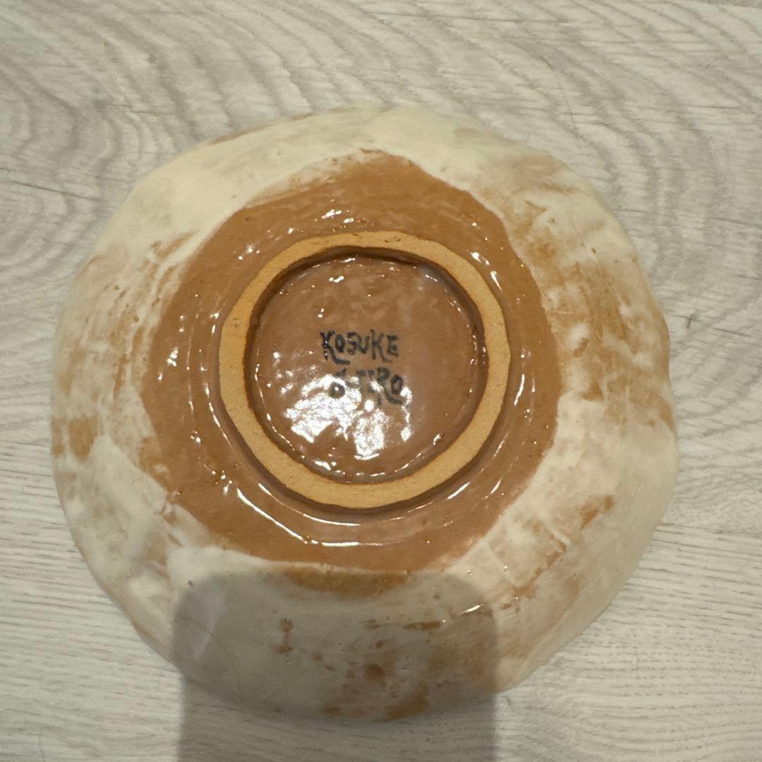 AJIRO KOSUKE 装飾的な陶器皿