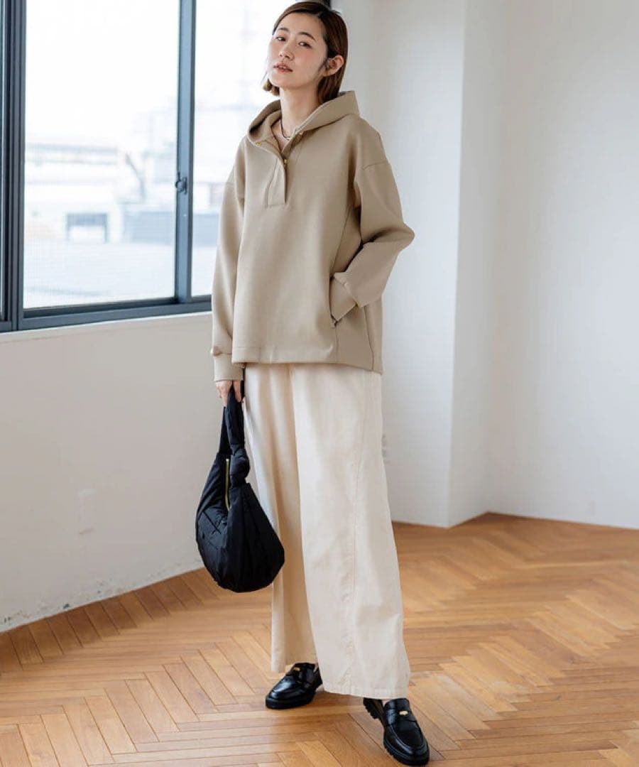 新品　今季　23区 完売　洗えるコットンエアーダンボール ドロスト フーディー