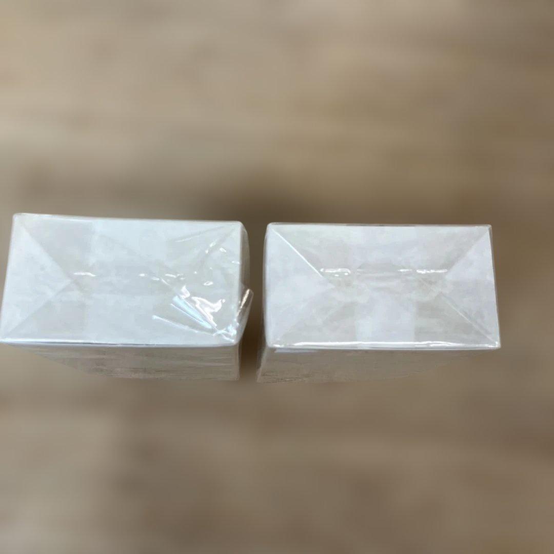 BVLGARI Eau Parfumée au thé blanc & vert