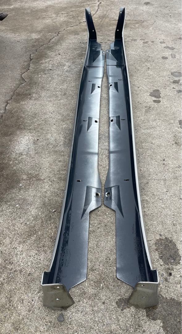 アルテッツァ左右セット　純正サイドステップ