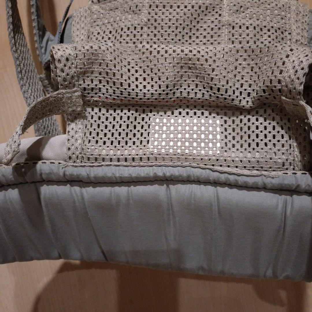 ベビービョルン HARMONY グレーベージュ メッシュ