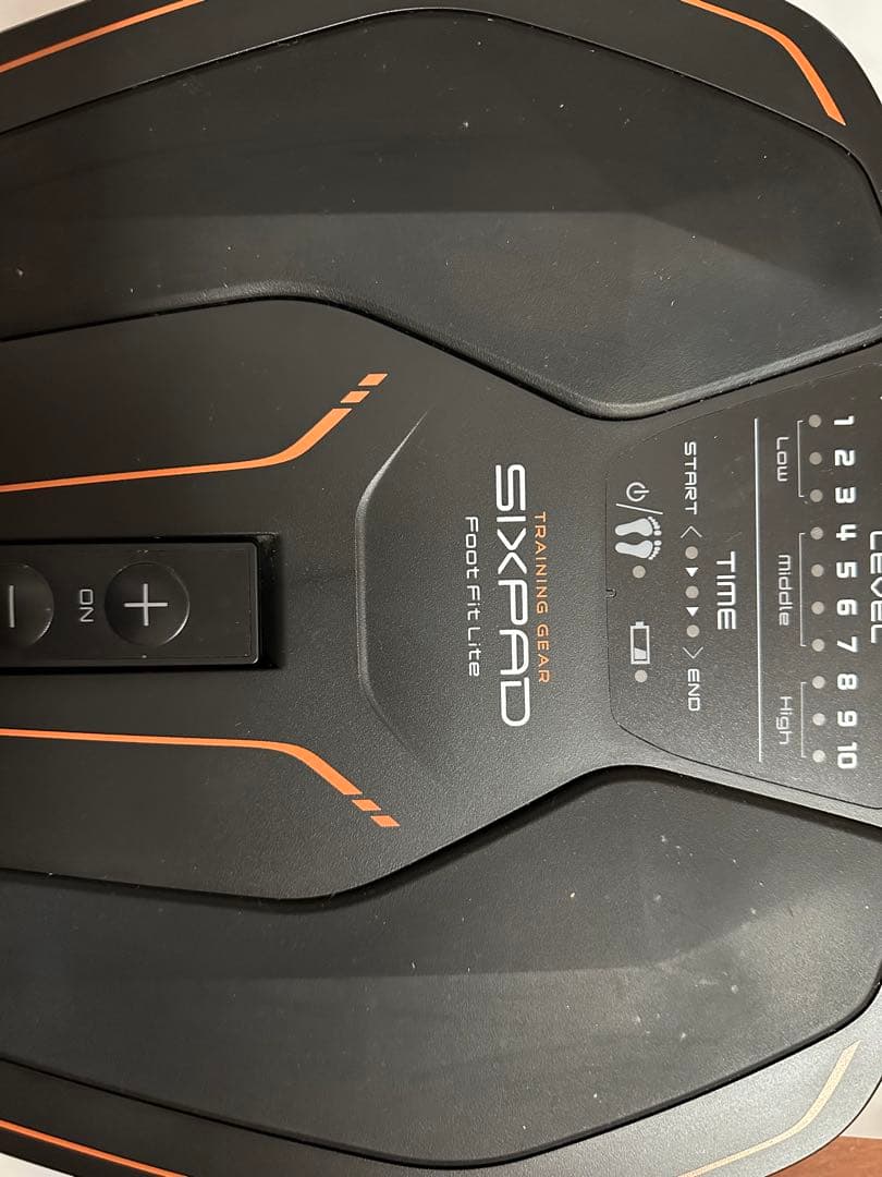 SIXPAD Foot Fit Lite マシン