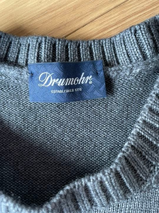 ドルモア　ニット セーター