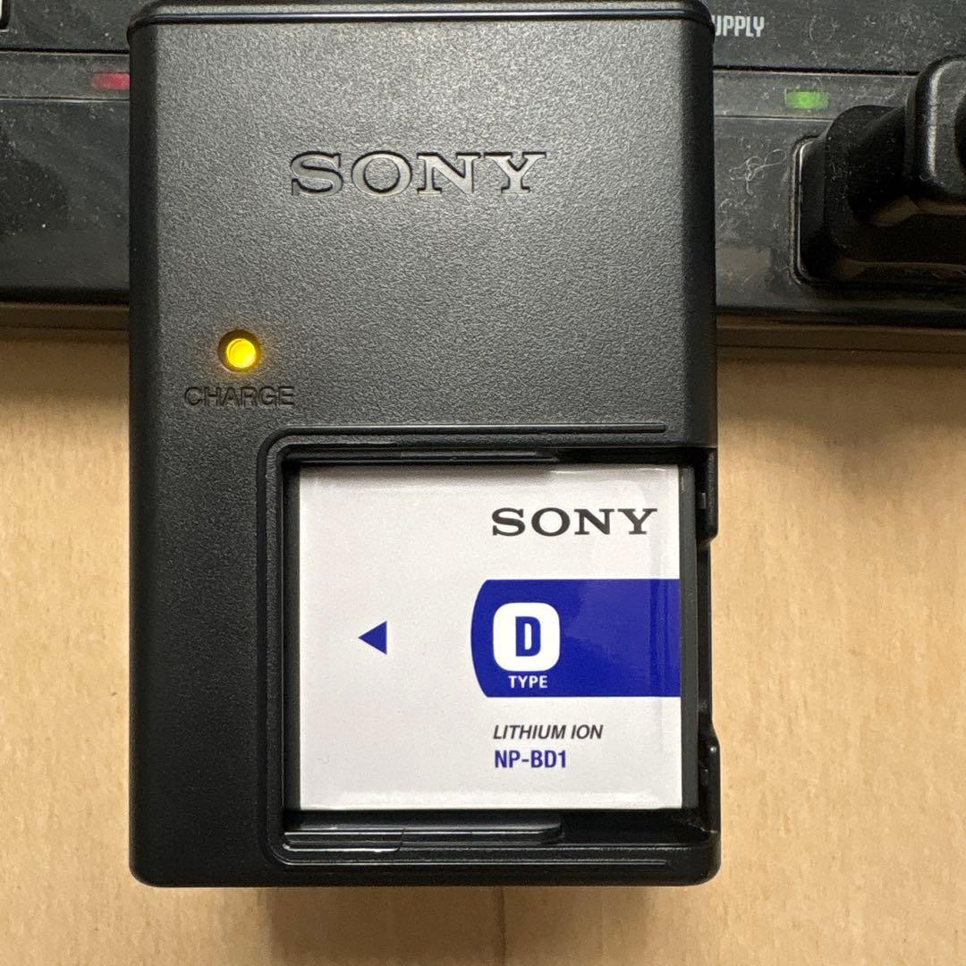 【美品】Sony Cyber-shot デジタルカメラ DSC-T700