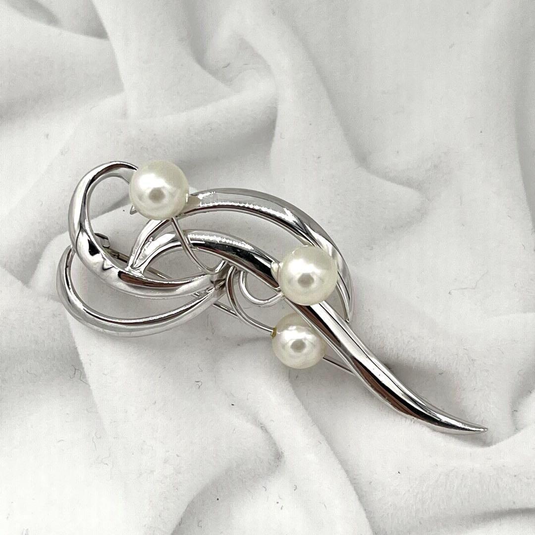 ☆美品☆ミキモト　シルバー　パール　ブローチ　皇室御用達ブランド