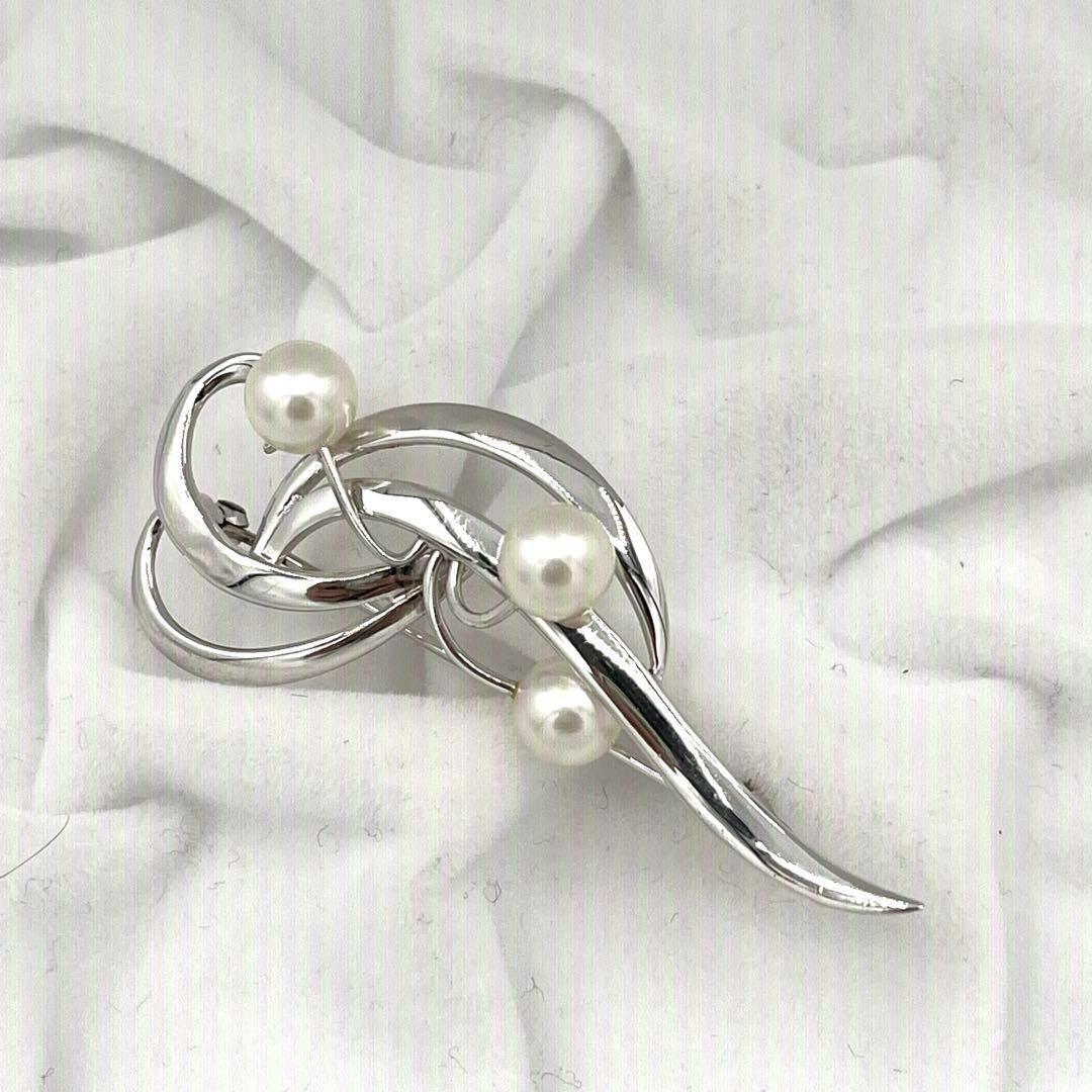 ☆美品☆ミキモト　シルバー　パール　ブローチ　皇室御用達ブランド