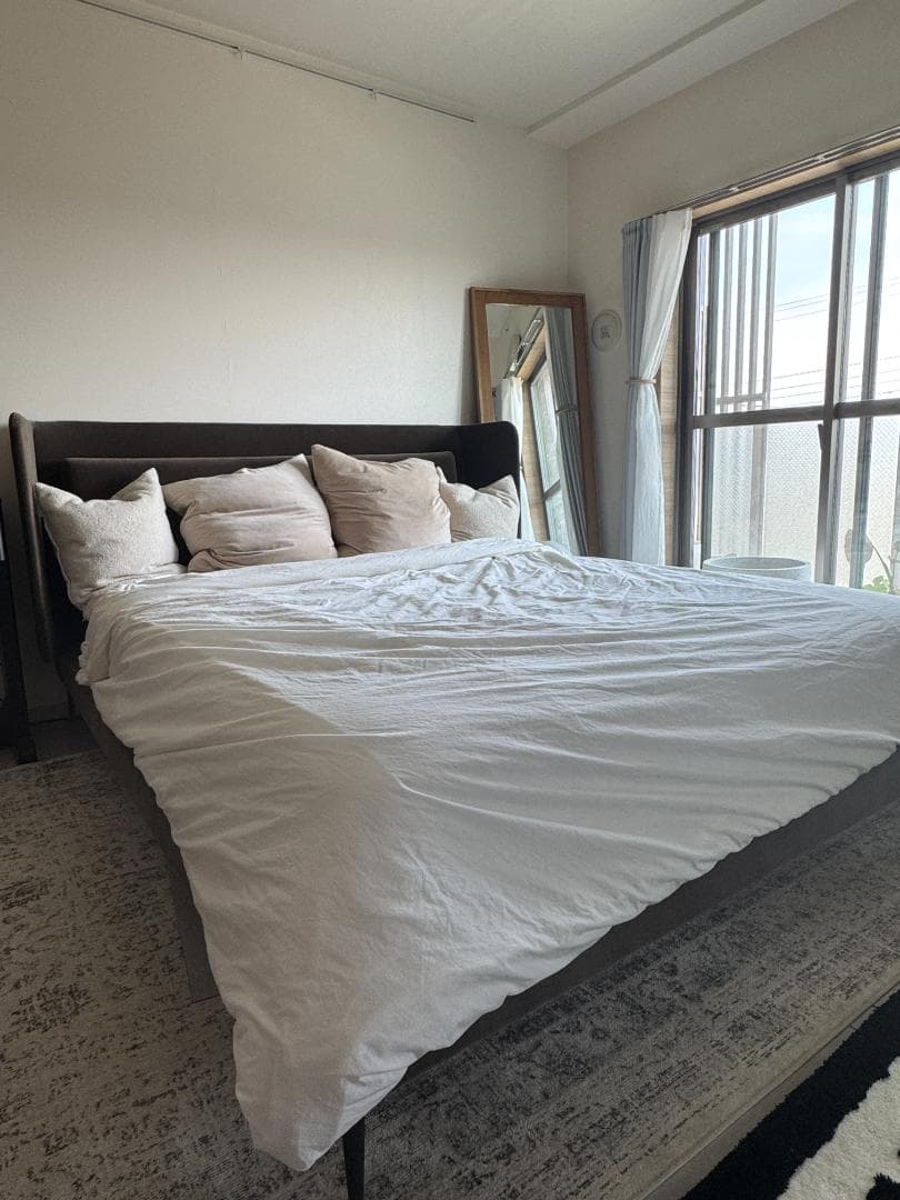 値下げ　Bo Concept Austin クイーンサイズベッド（フレ