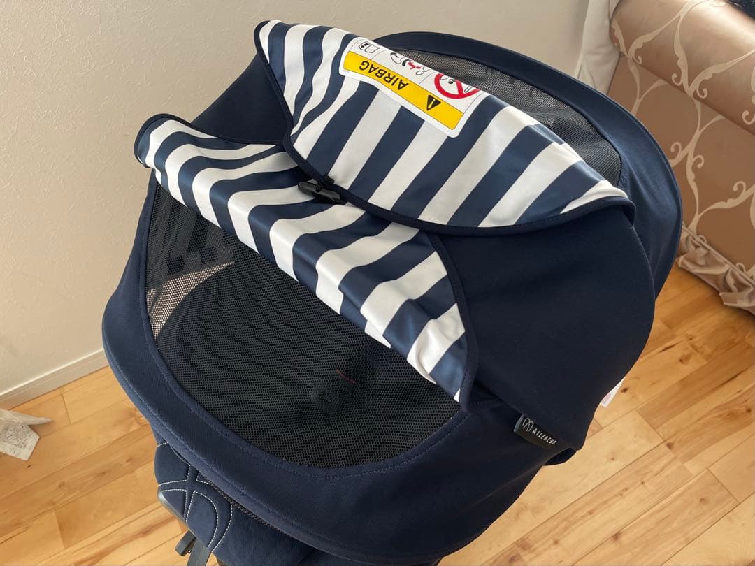 【美品】エールベベ クルット5 Oui isofix 新生児対応チャイルドシート