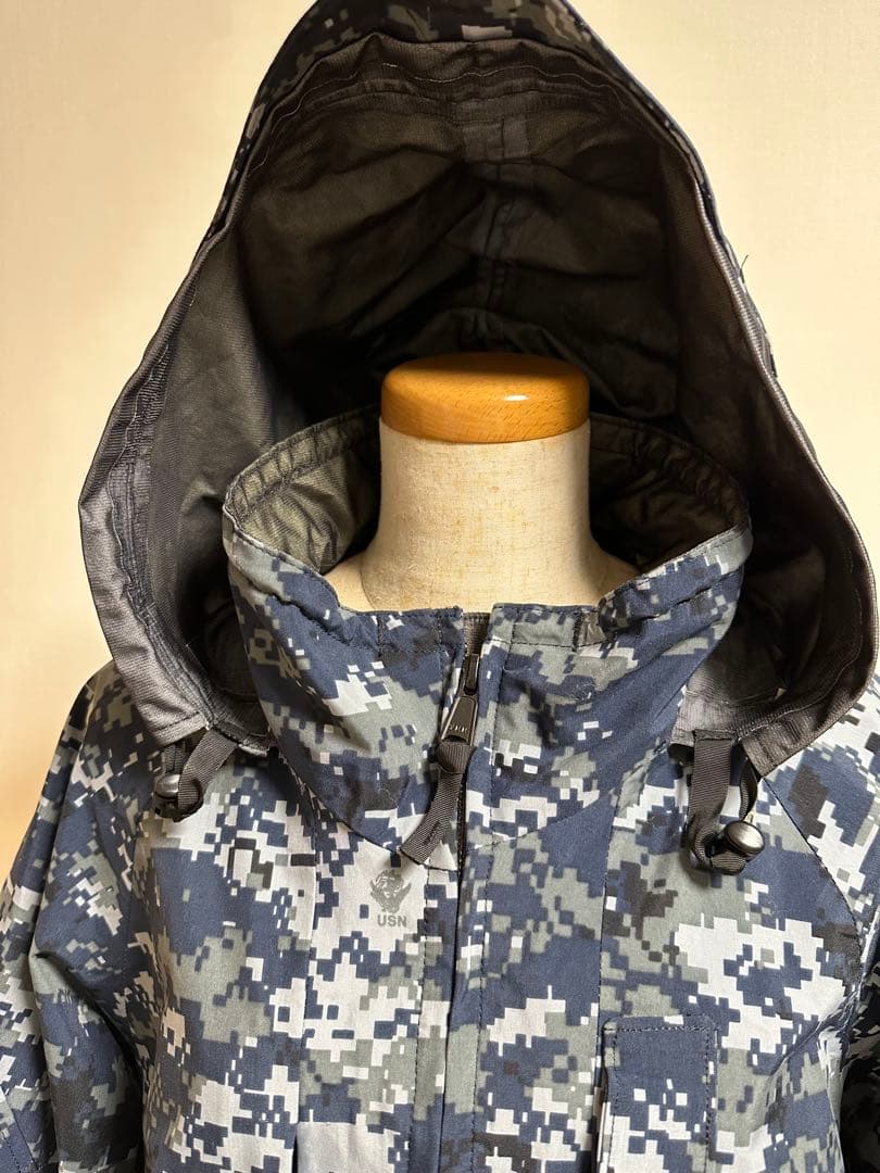 ひ*け様 米軍 NAVY ECWCS GEN2 NWU ゴアテックスパーカー　E