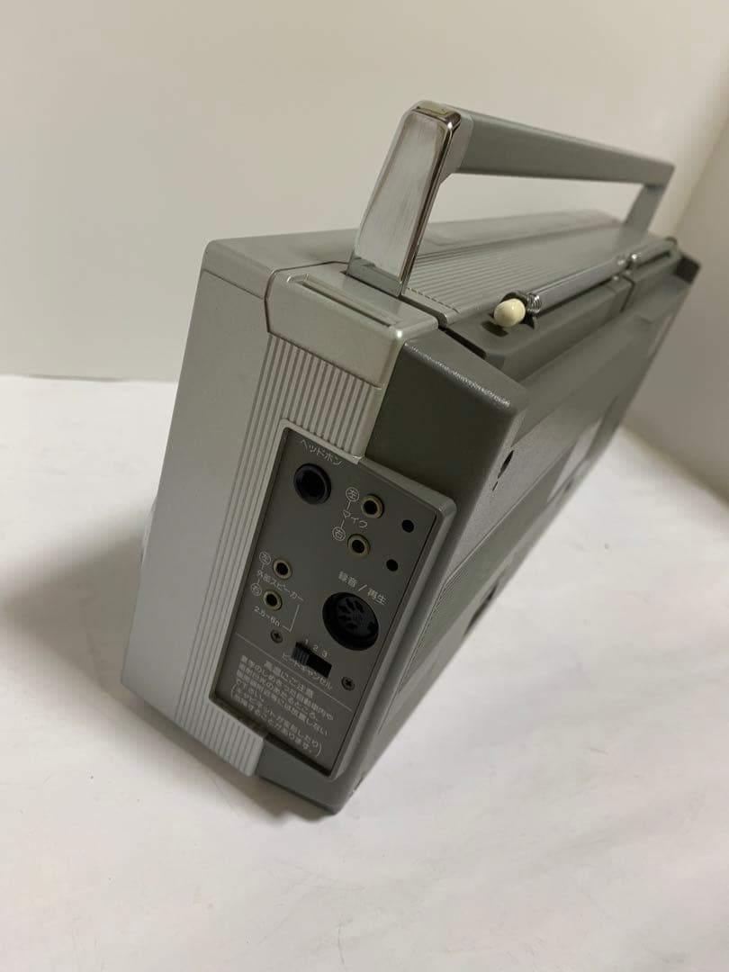 SANYO MR-V8 希少ラジカセ カセットレコーダー昭和レトロ