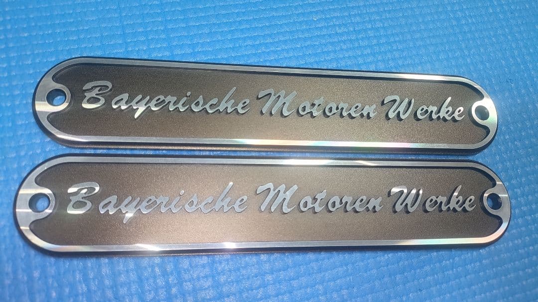  R18／エンジンプレート