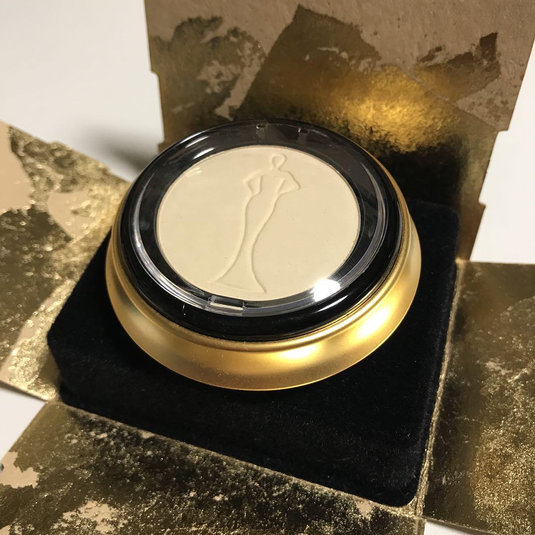 ☆ゴルチェ パヒュームド コンパクト