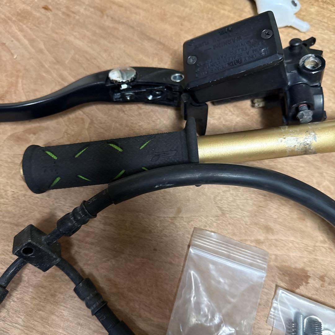 ZRX1200DAEG純正ゴールドハンドルバーセットオマケ付き