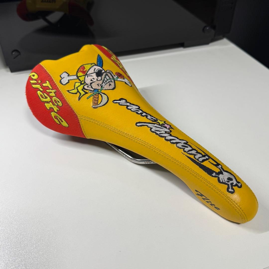 セライタリア　パンターニ　サドル