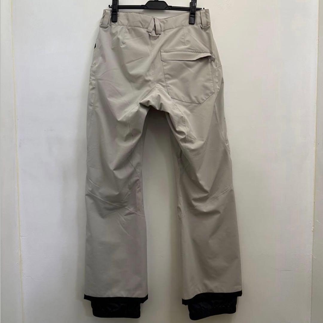 【新品】adidas アディダス　スノーウェア　スノーボード　パンツ　XSサイズ