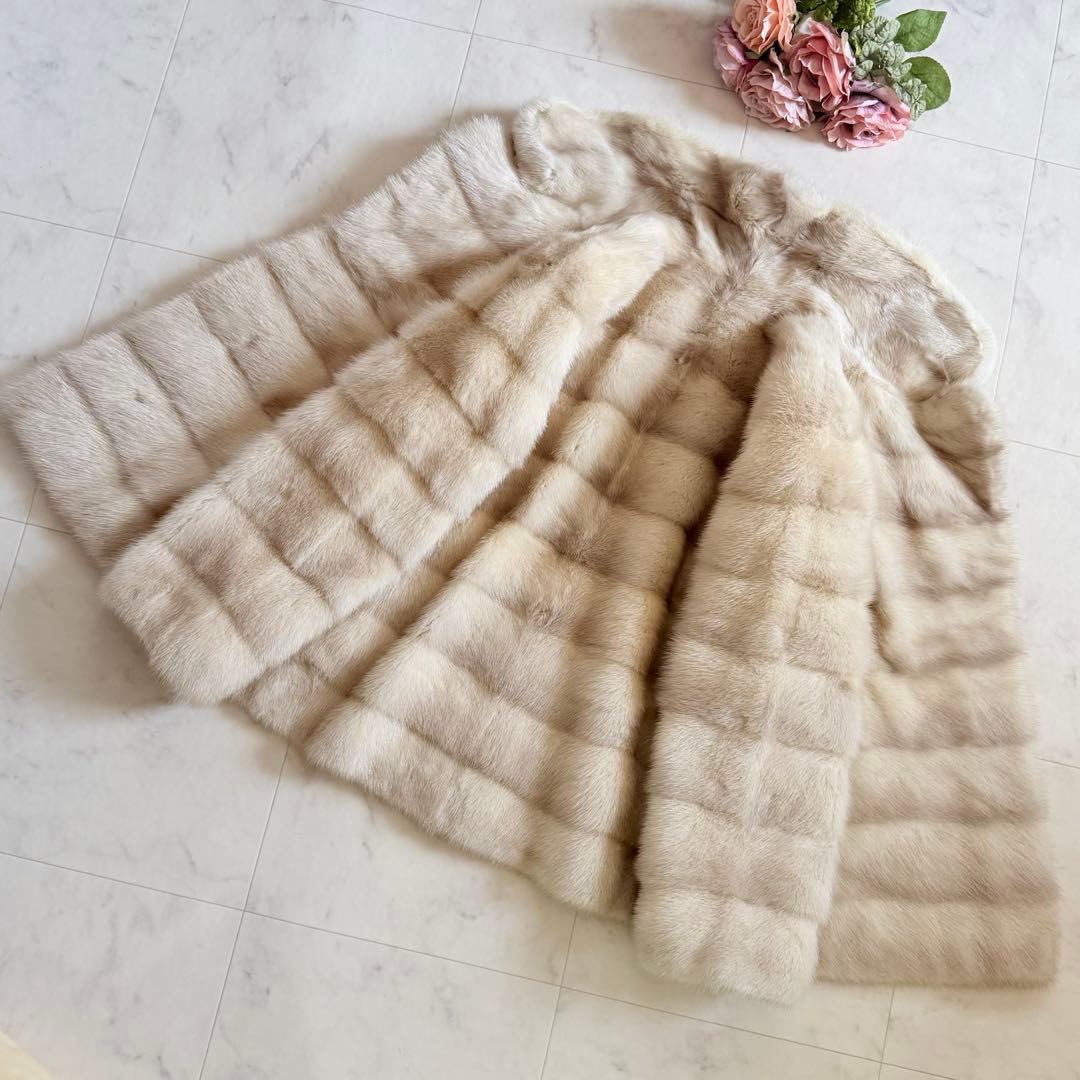 人気デザイン★サファイアミンク クロップド ファーコート 毛皮 横段