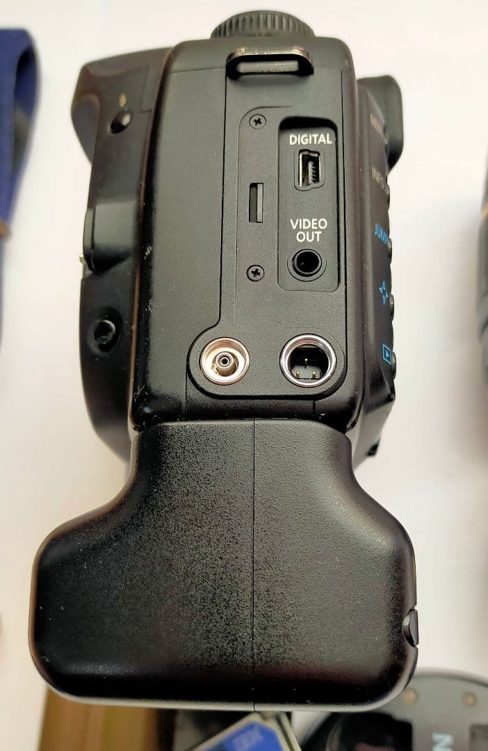 デジタルカメラ EOS10D, BG-ED3, 50mm f1.8, 18-200mm, 1G