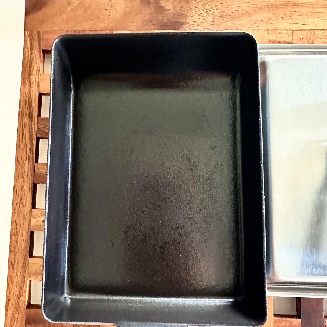 バーミキュラ 蓋付きエッグ＆トーストパン ウォールナット 使用頻度少なめ 美品