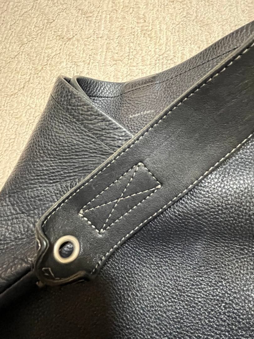 エンダースキーマ　ワンサイドベルトバッグ