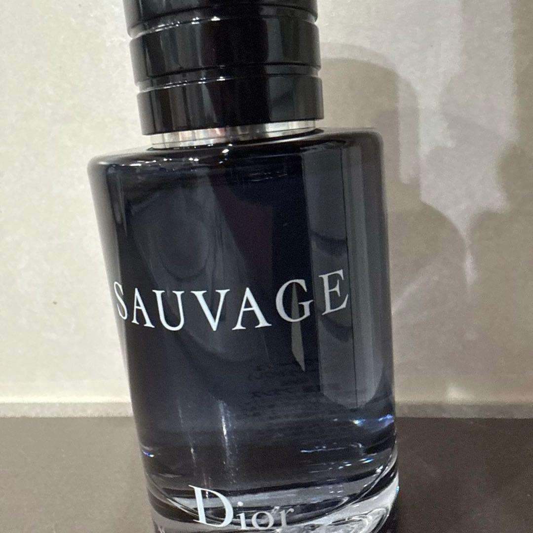 Dior ディオール SAUVAGEソバージュ オードゥ トワレ 100ml