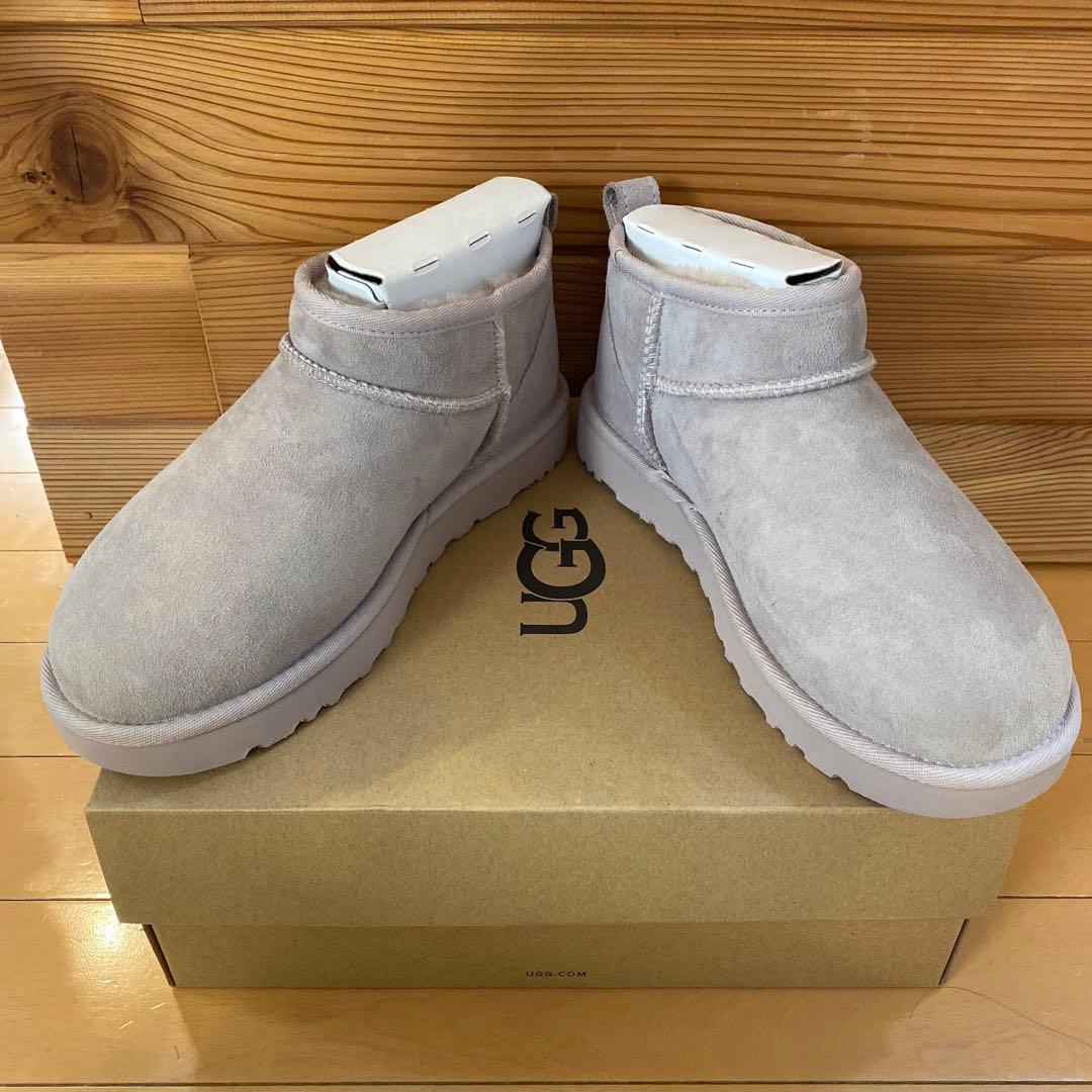UGG クラシック　ウルトラミニ　23㎝