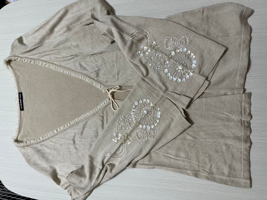 VIVIENNE TAM ヴィヴィアンタム スパンコール入りアンサンブルセット