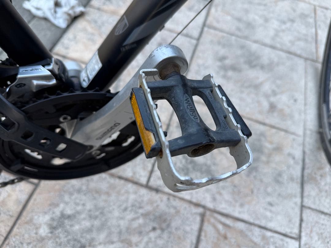 は*る様 【定価8.3万円】マットブラックTrek 大阪府引き取り可能な方限定