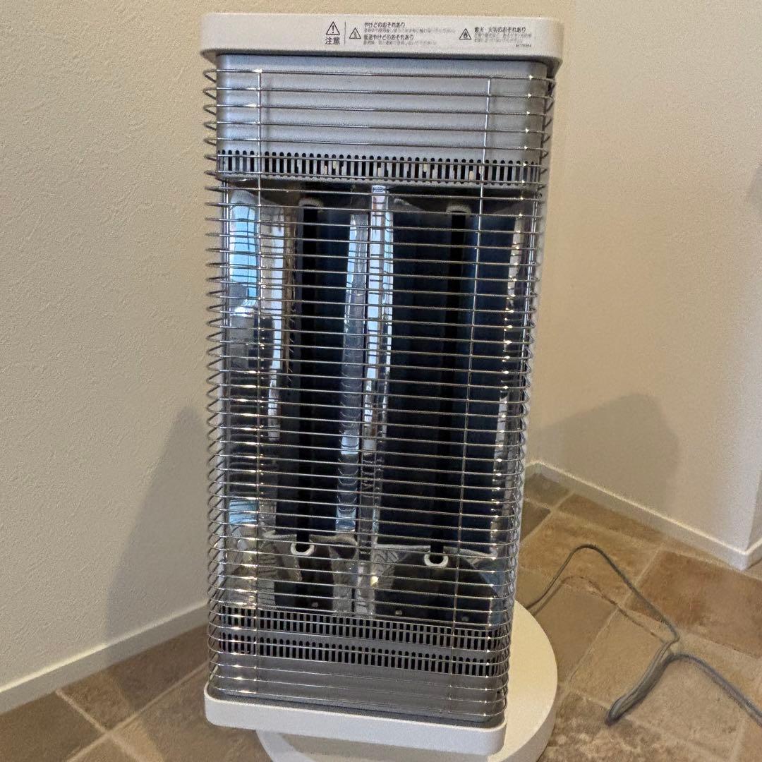 DAIKIN遠赤外線 暖房機「セラムヒート」ERFT11 WS-W