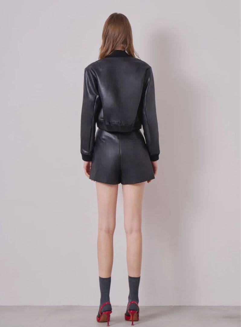 ロッキーシェリエleather like wrap culottes