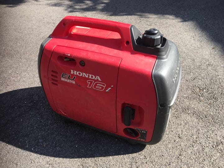 ホンダEU 16 発電機　オイル交換用アダプター付き