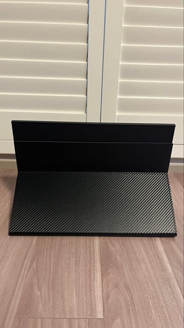 Acouto ポータブルモニター ブラック　17.3インチ