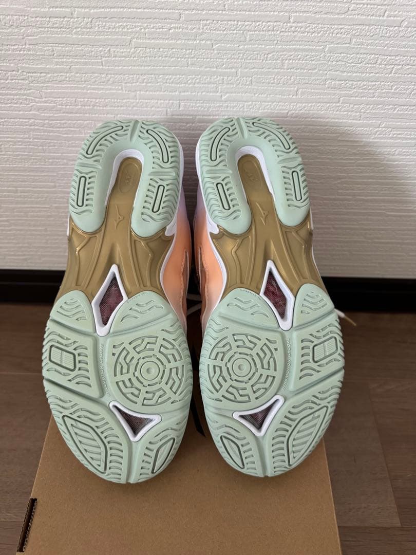 MIZUNOウェーブダイバース23cm