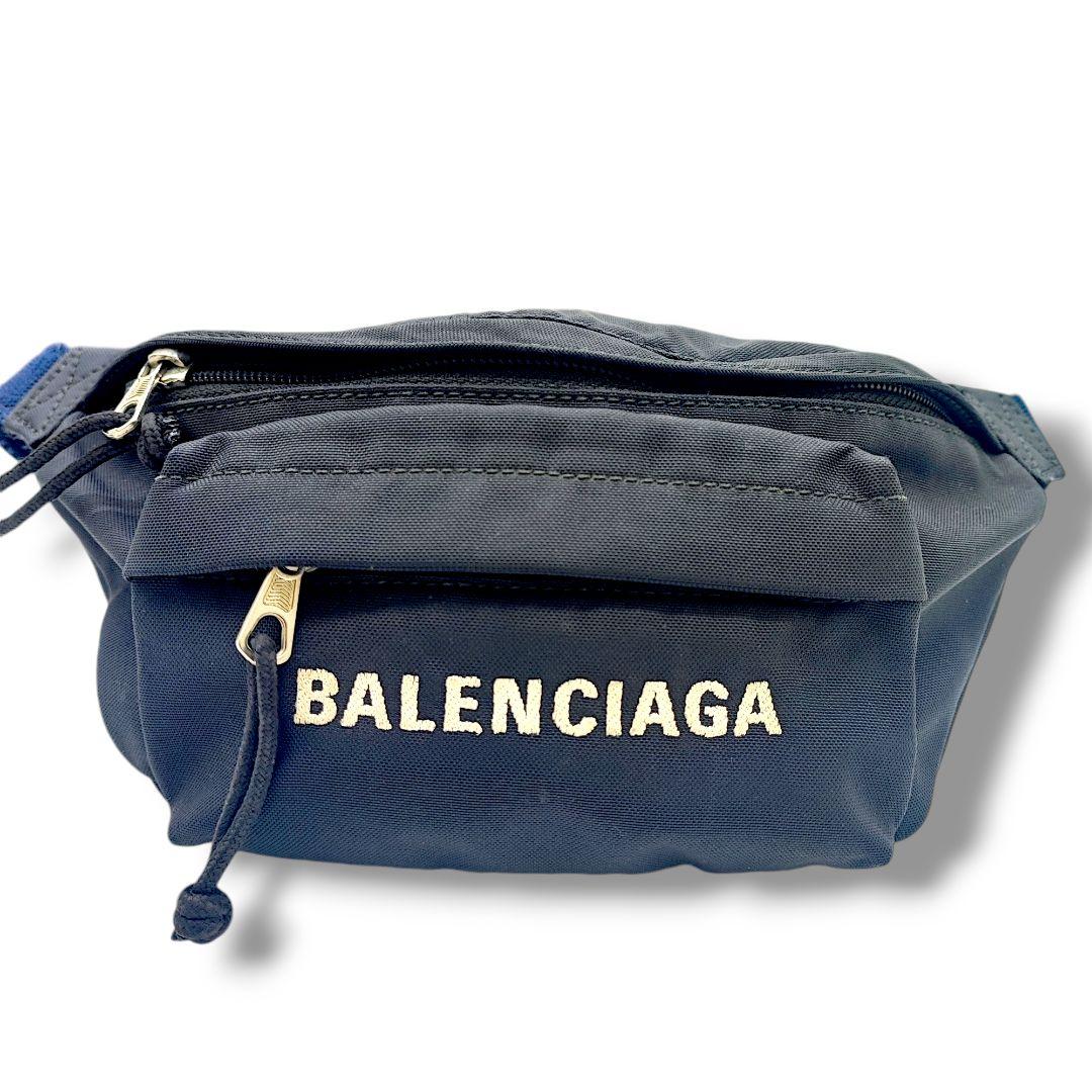 BALENCIAGA バレンシアガ ボディバッグ ウエストポーチ ブラック