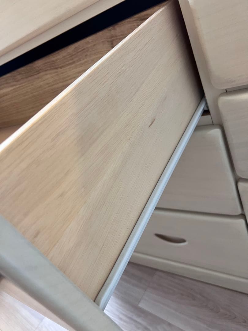 ホワイトウォッシュ 木製チェスト 8引き出し