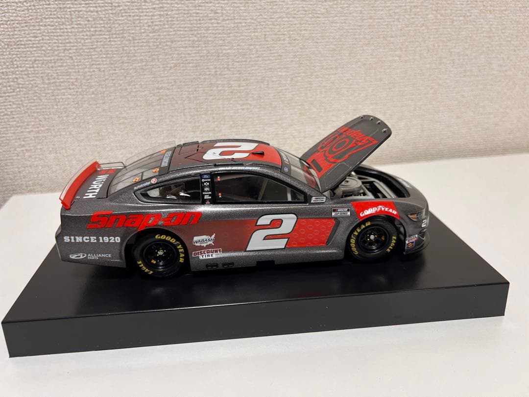 スナップオン　100周年限定　マスタング　ミニカー　1/24 新品未使用