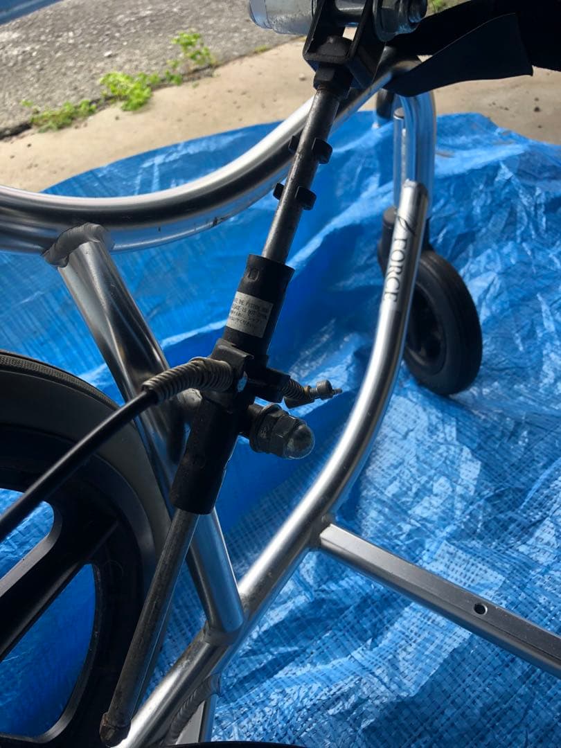 (送料込み)リクライニング　車椅子 MiKi NEXTROLLER