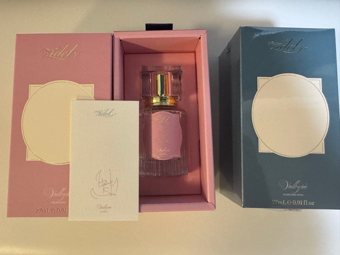 のん　香水2点セット