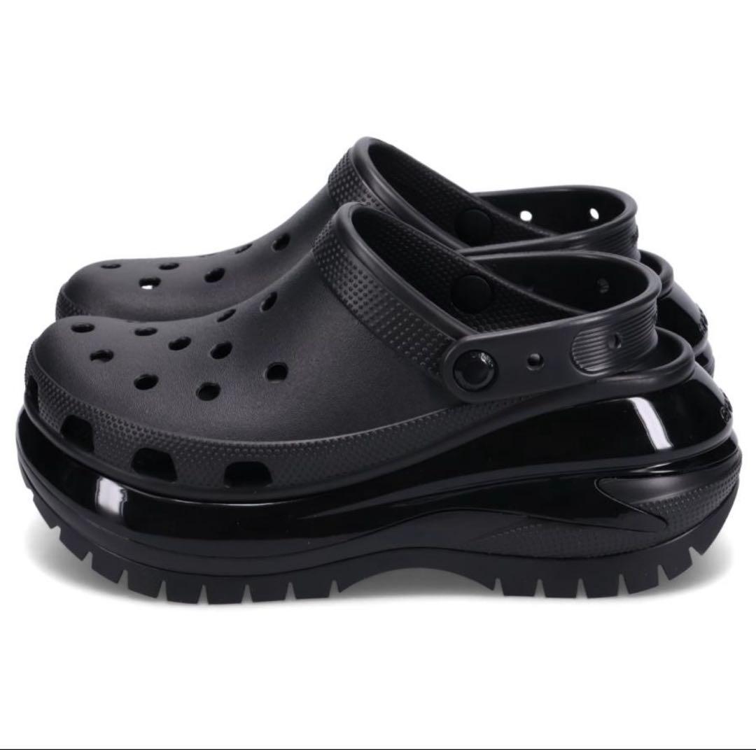 crocs メガ クラッシュ ブラック 22cm 厚底サンダル 新品 未使用